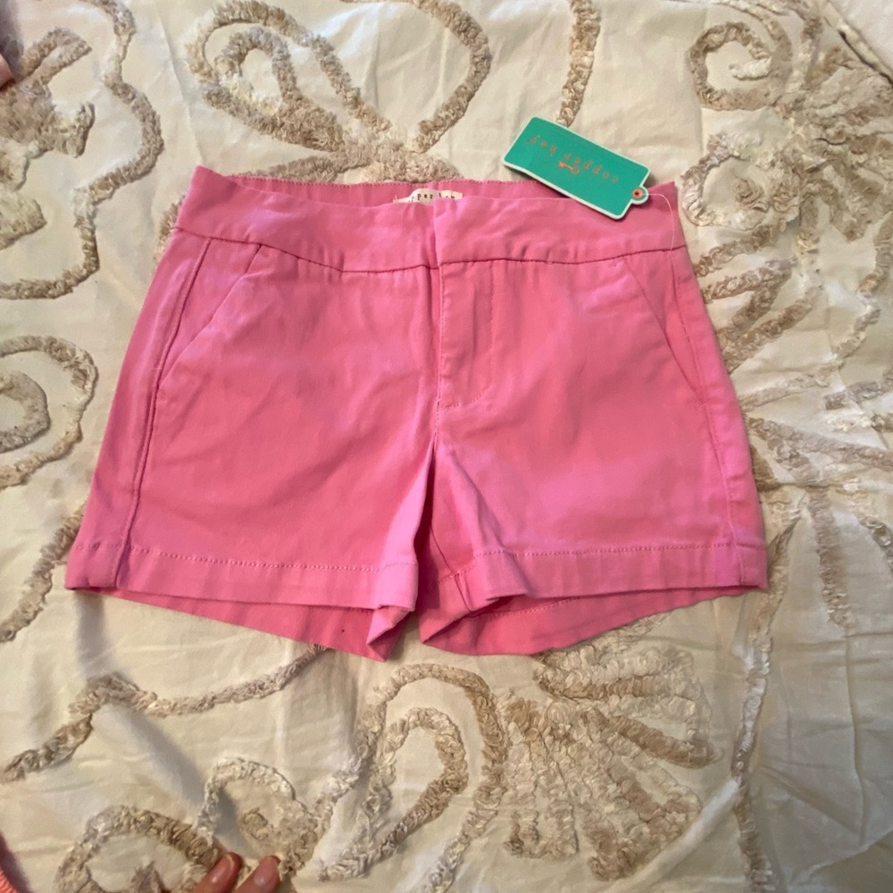 Girls size 10 pink copper keys shorts.